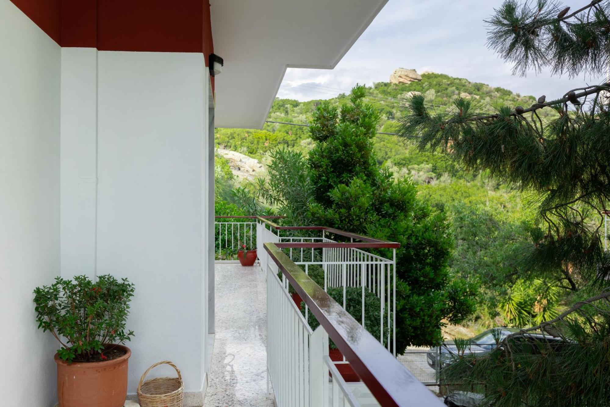 Mimoza'S Sea View Apartment Palaiontsiflikion Exterior photo