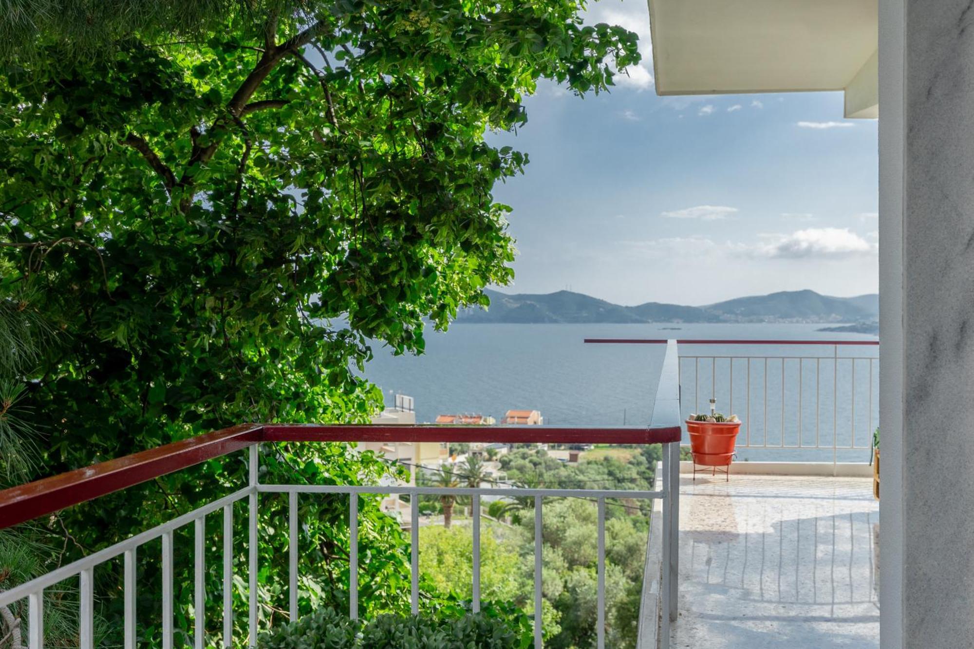 Mimoza'S Sea View Apartment Palaiontsiflikion Exterior photo